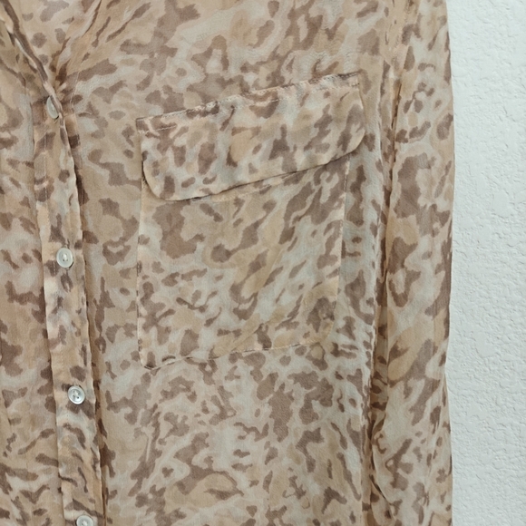 EQUIPMENT Femme Leopard Animal Print Sheer Chiffon Silk Button-Up Blouse XS - Picture 6 of 14